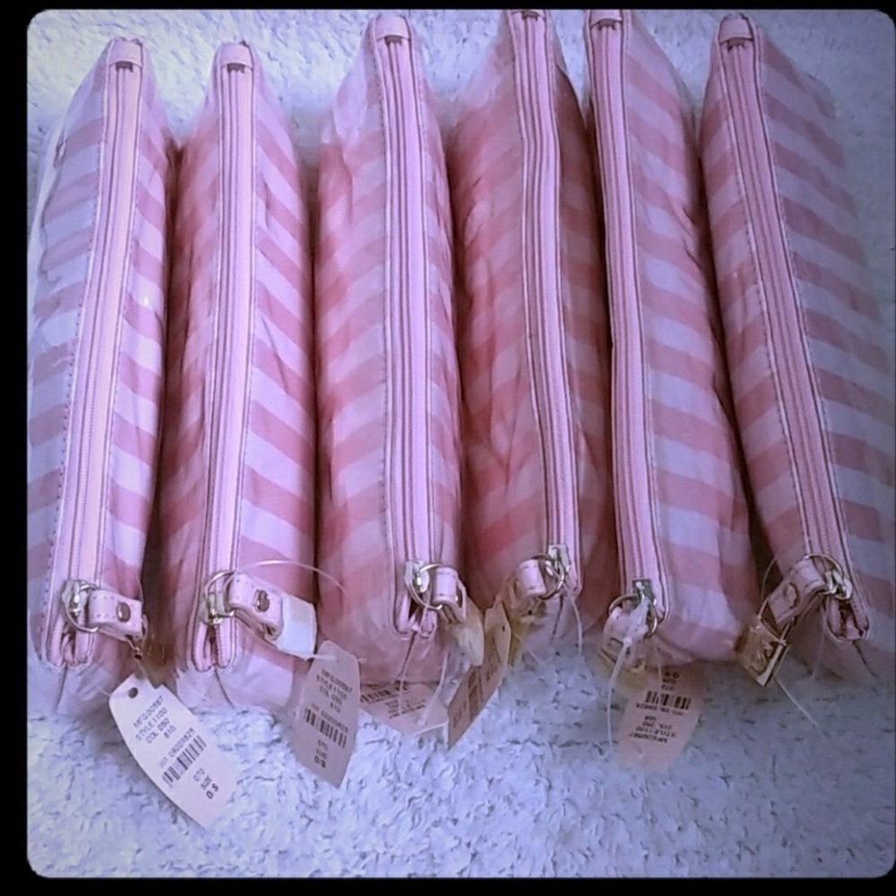 Cosmetic bags $4 EACH